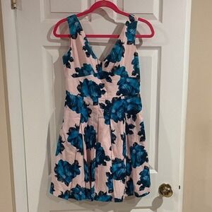 Betsey Johnson Sleeveless Floral Fit-and-Flare‎ Dress size 4